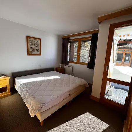 Belle Plagne, Vue Montagnes, Au Pied Des Pistes, Proche De L'esf & Espace Piscine Inclus Апартаменты