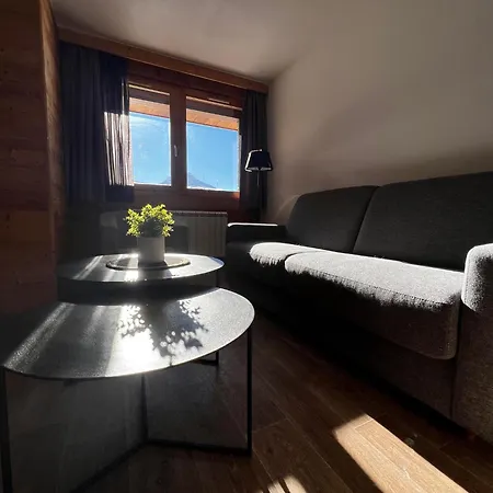 Belle Plagne, Vue Montagnes, Au Pied Des Pistes, Proche De L'esf & Espace Piscine Inclus La Plagne