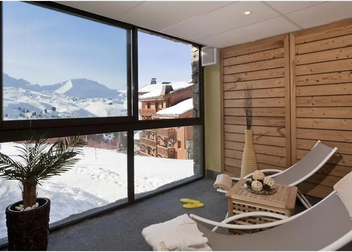 Apartment Belle Plagne, Vue Montagnes, Au Pied Des Pistes, Proche De L'esf & Espace Piscine Inclus *
