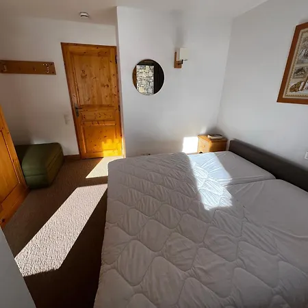 Apartment Belle Plagne, Vue Montagnes, Au Pied Des Pistes, Proche De L'esf & Espace Piscine Inclus *